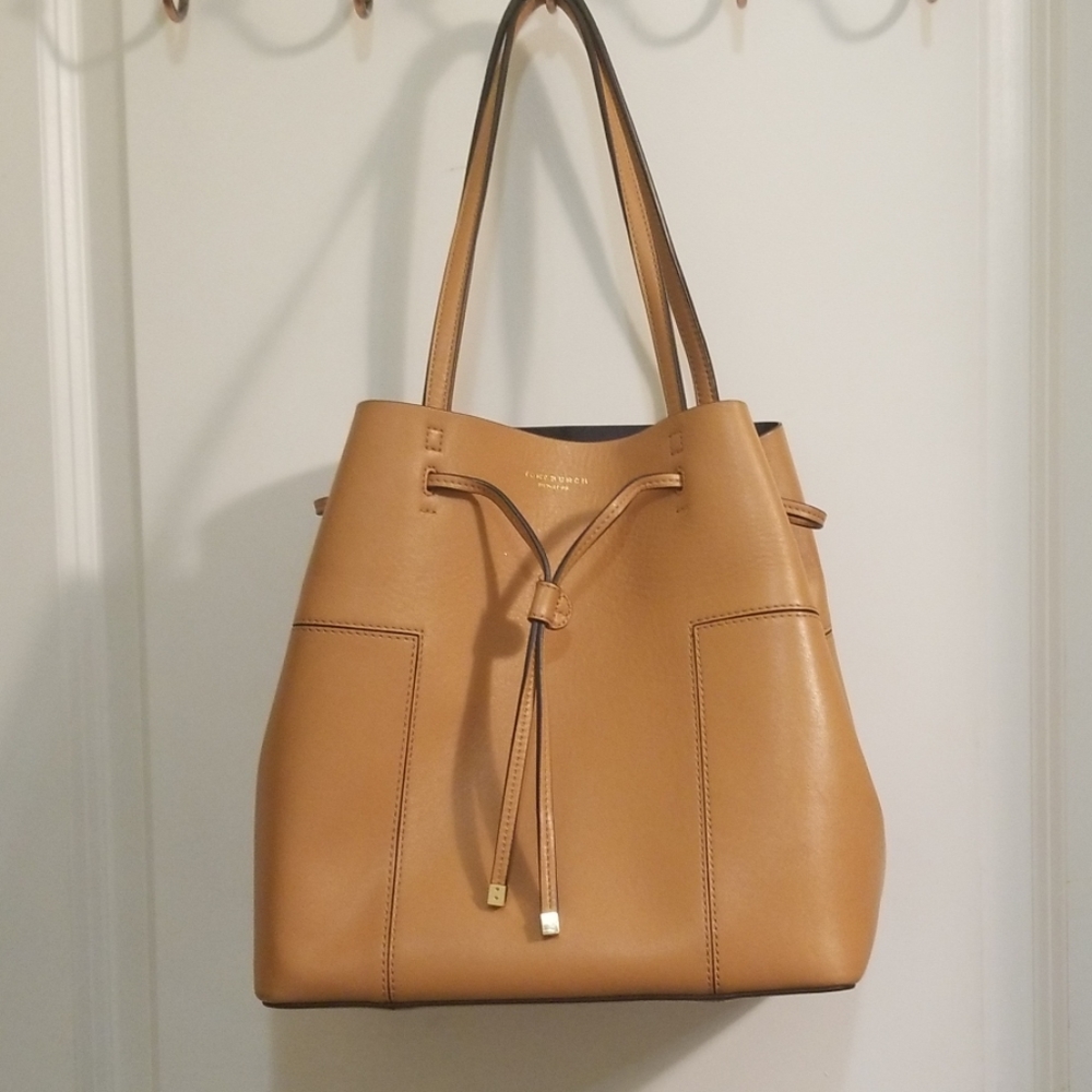Tory Burch bucket